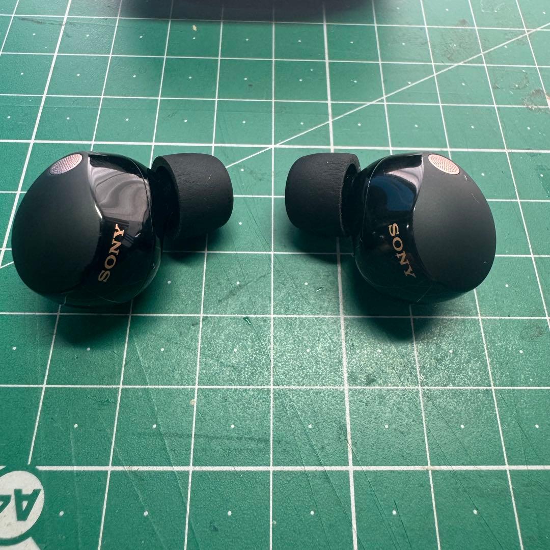 【美品】ケース付き ソニー wf-1000xm5 イヤホン Bluetooth