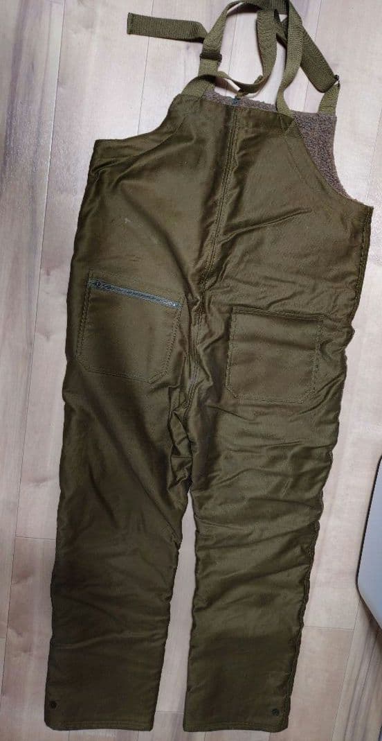 アンクラウド　UNCROWD オーバーオール　 Lサイズ オリーブ