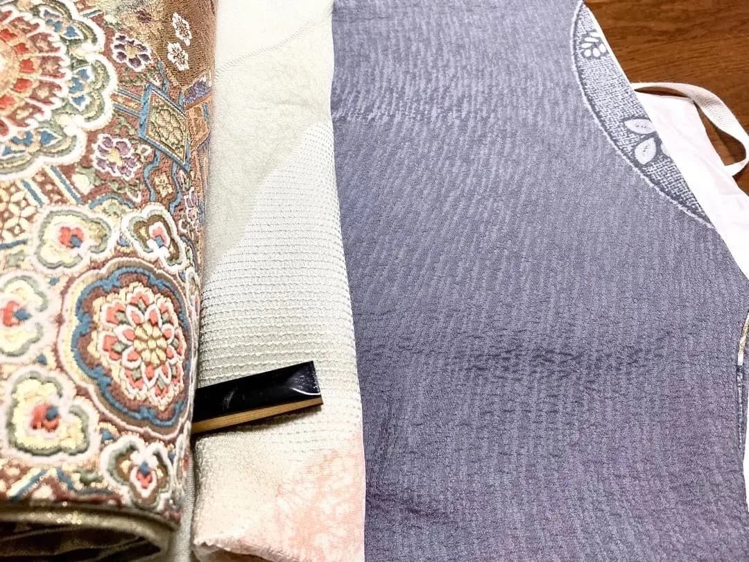 ご予約中 未使用美品 極上丹後ちりめん 正絹訪問着 秀逸更紗花間道 刺繍 ガード