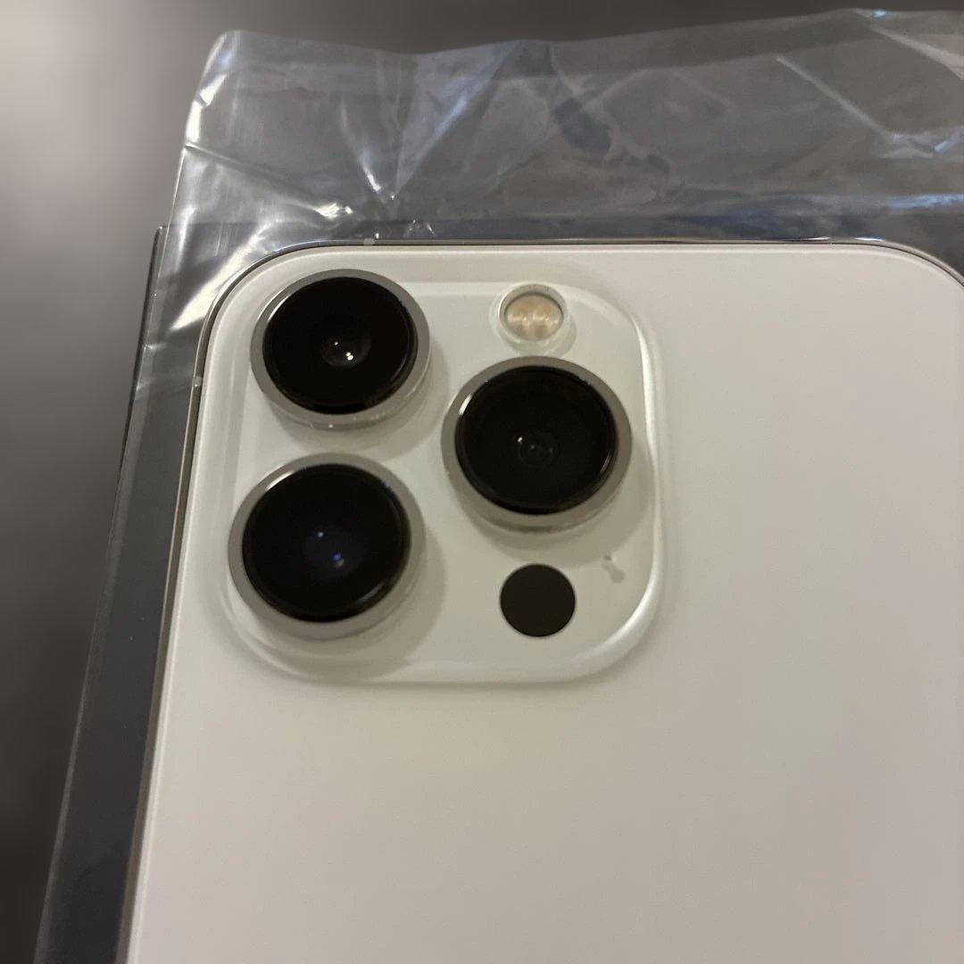 iPhone 13 Pro 128GB シルバー　SIMフリー