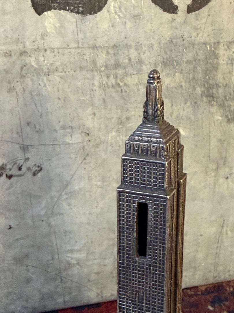 Empire ＆Liberty BANK