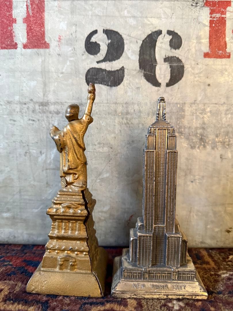 Empire ＆Liberty BANK