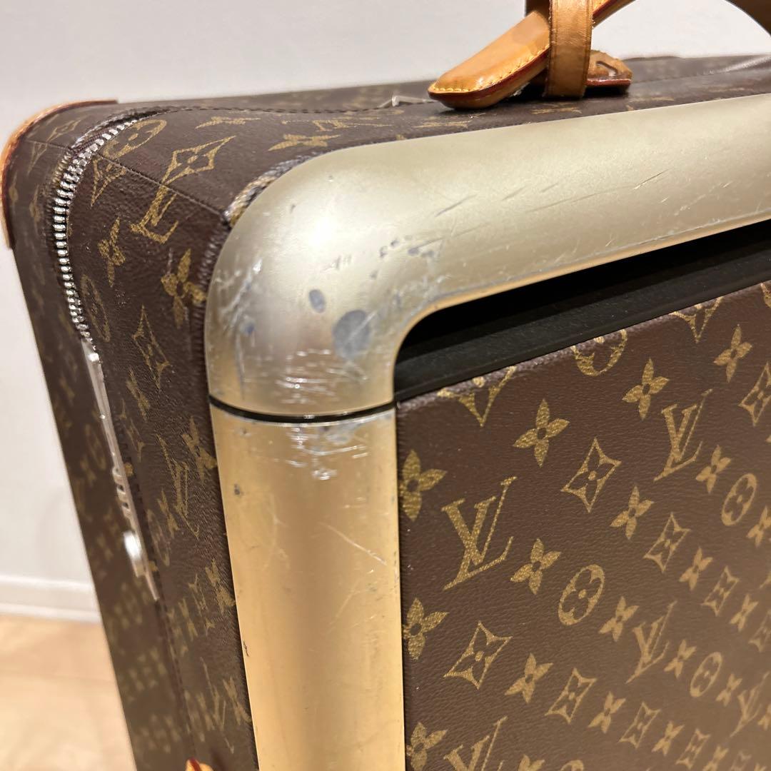 ヴィトン モノグラムエクリプス ホライゾン70キャリーケース　トランク　トラベル