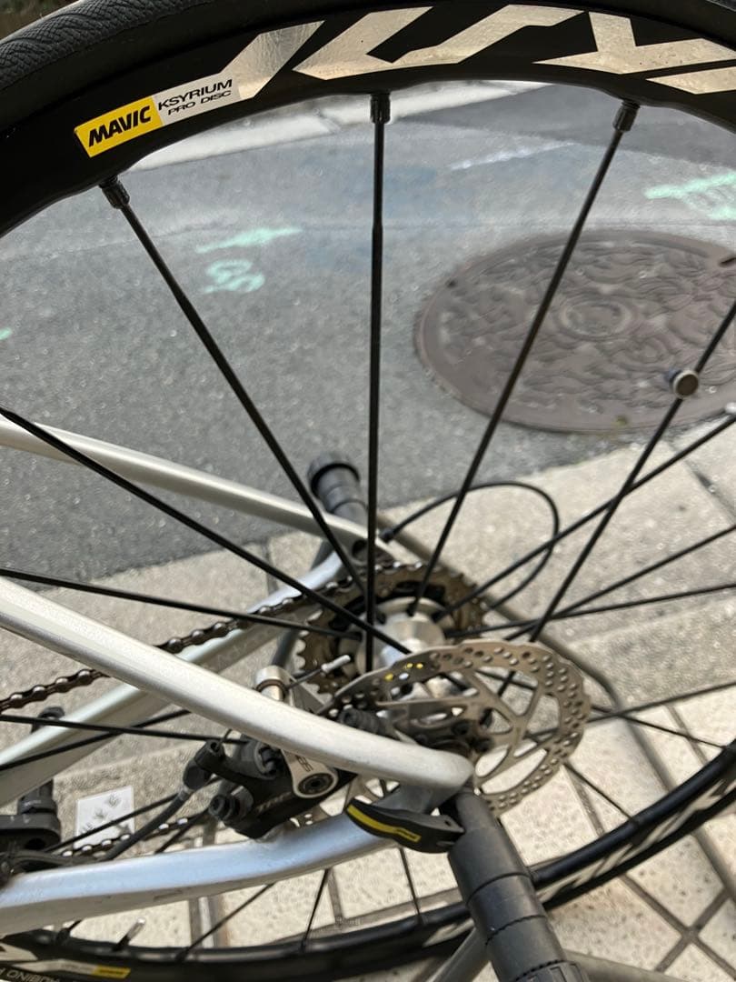 【送料相談特価】Giant ロードバイクDEFY ADVANCED2 Mサイズ