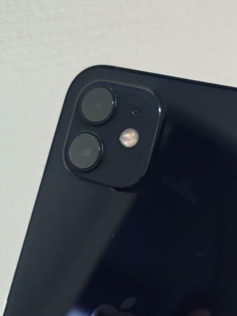 Apple iPhone 12 ブラック 本体(充電ケーブル付)