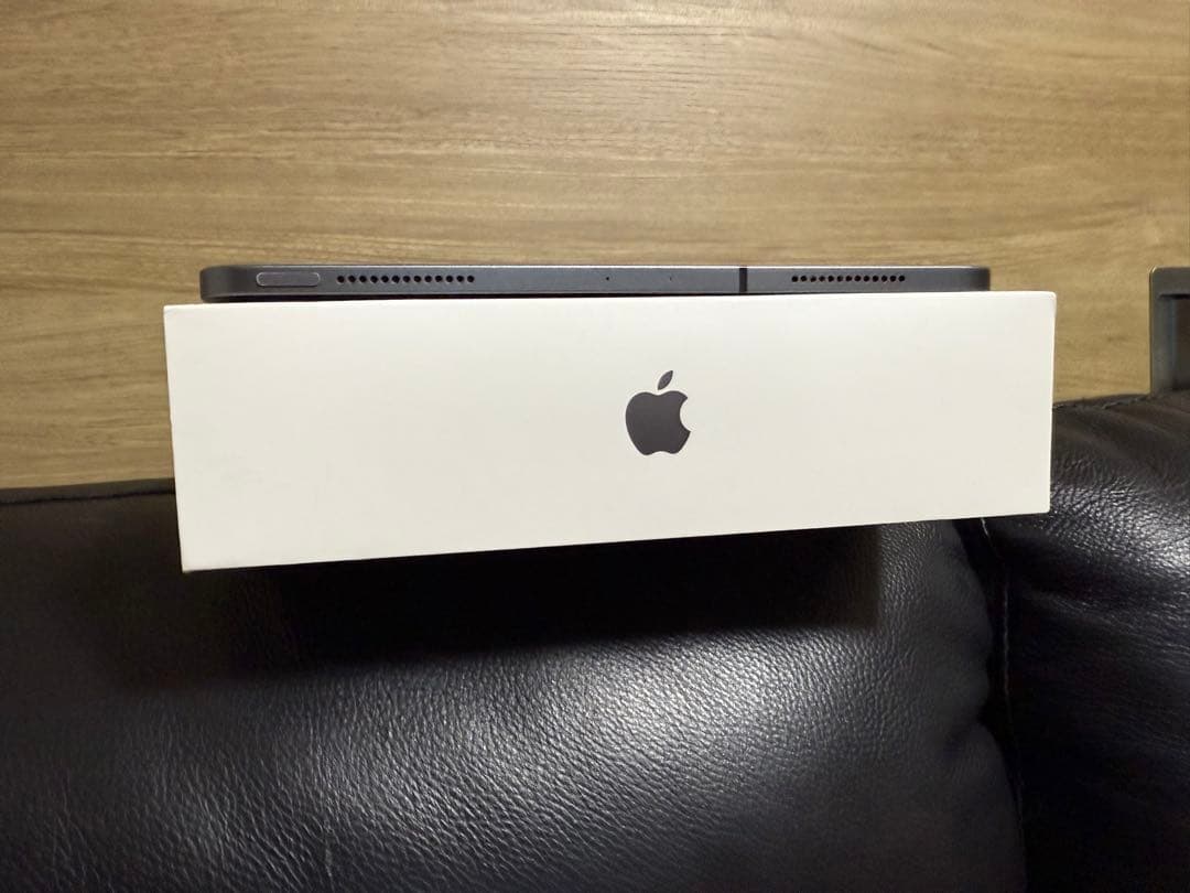 iPad Pro 11インチ 第二世代　Cellular 128GB 美品