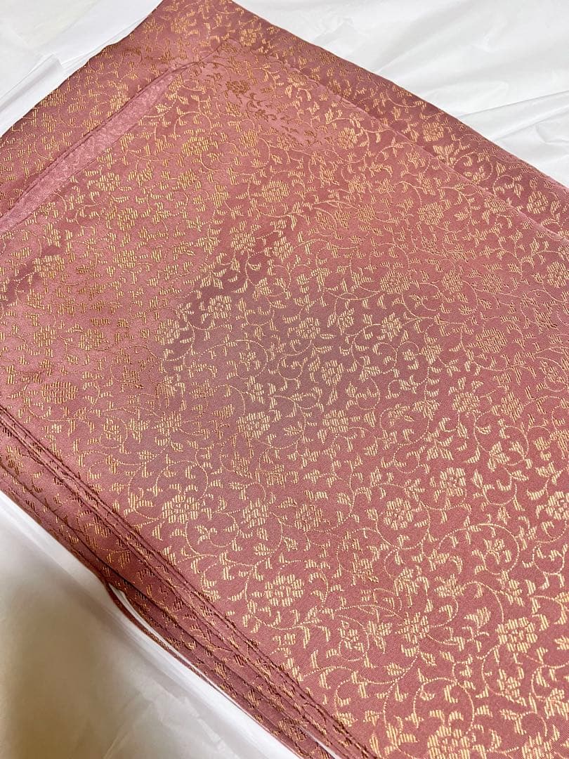 正絹小紋　一つ紋縫い紋　更紗文様　着物