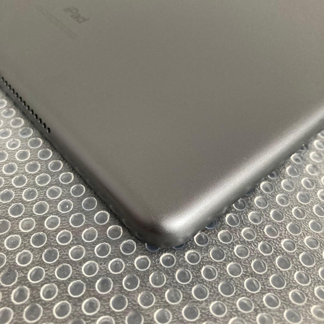 3392【早い者勝ち】電池良好☆iPad7 第7世代 32GB WIFIモデル☆