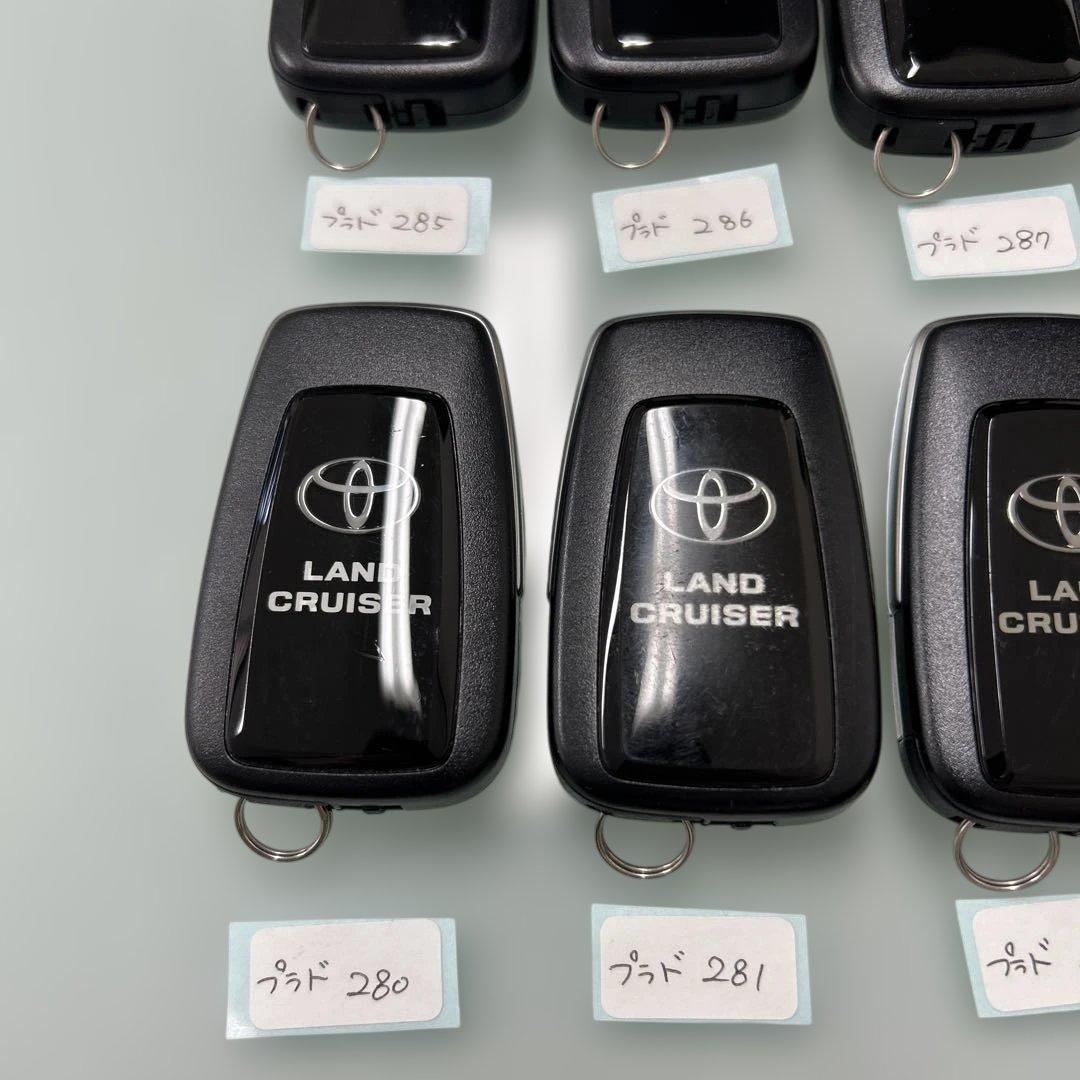 トヨタ純正スマートキー プラドまとめ売り