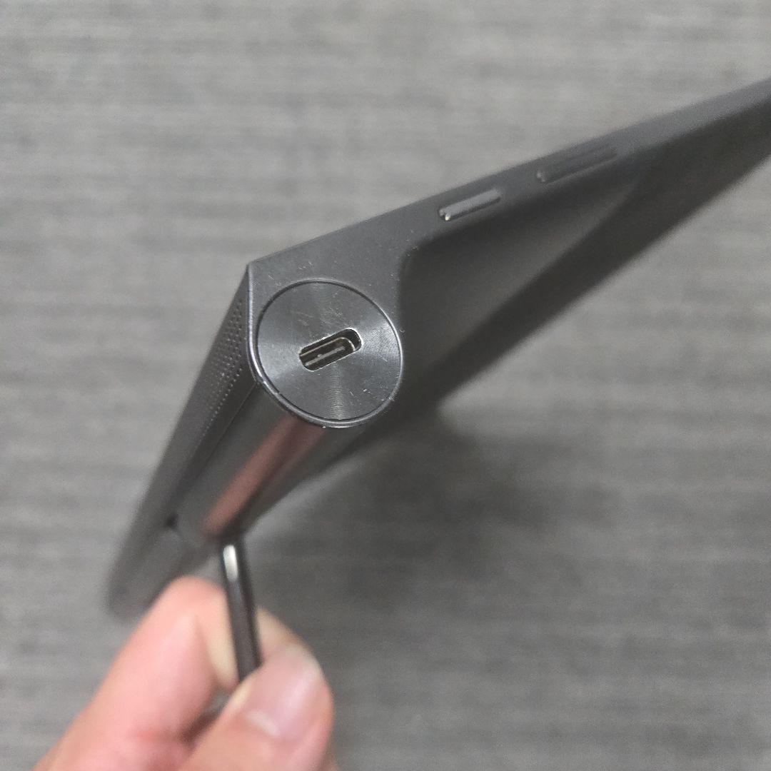 Lenovo Yoga Tab 13 本体(モバイルモニターにもなる)