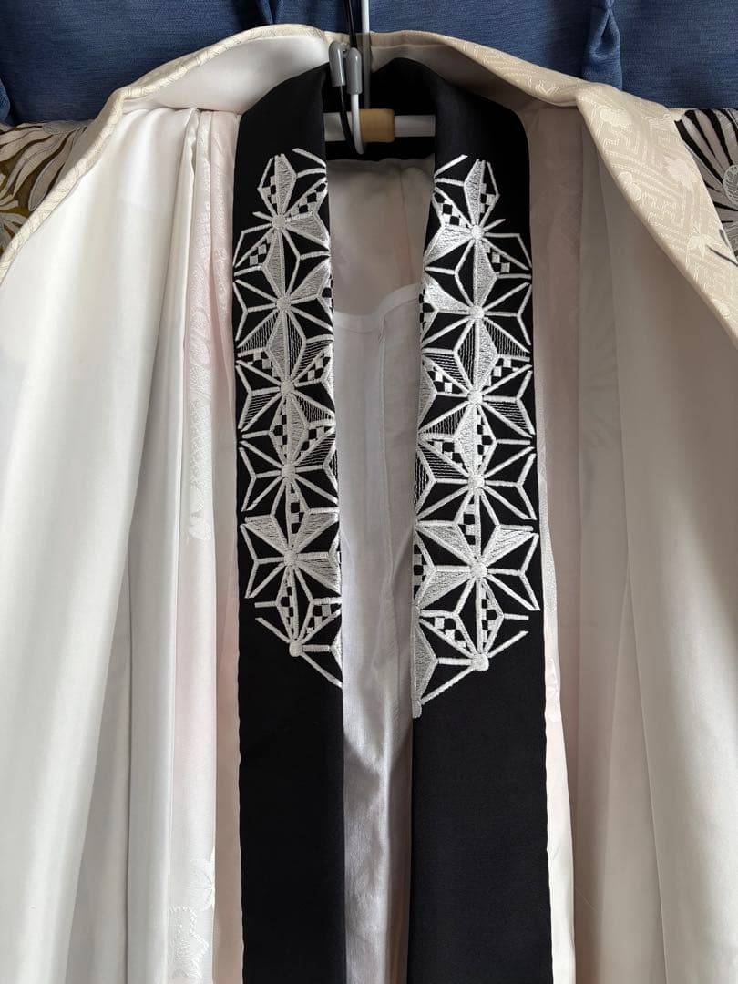 アリエル 振袖 成人式 グレー系花柄振袖