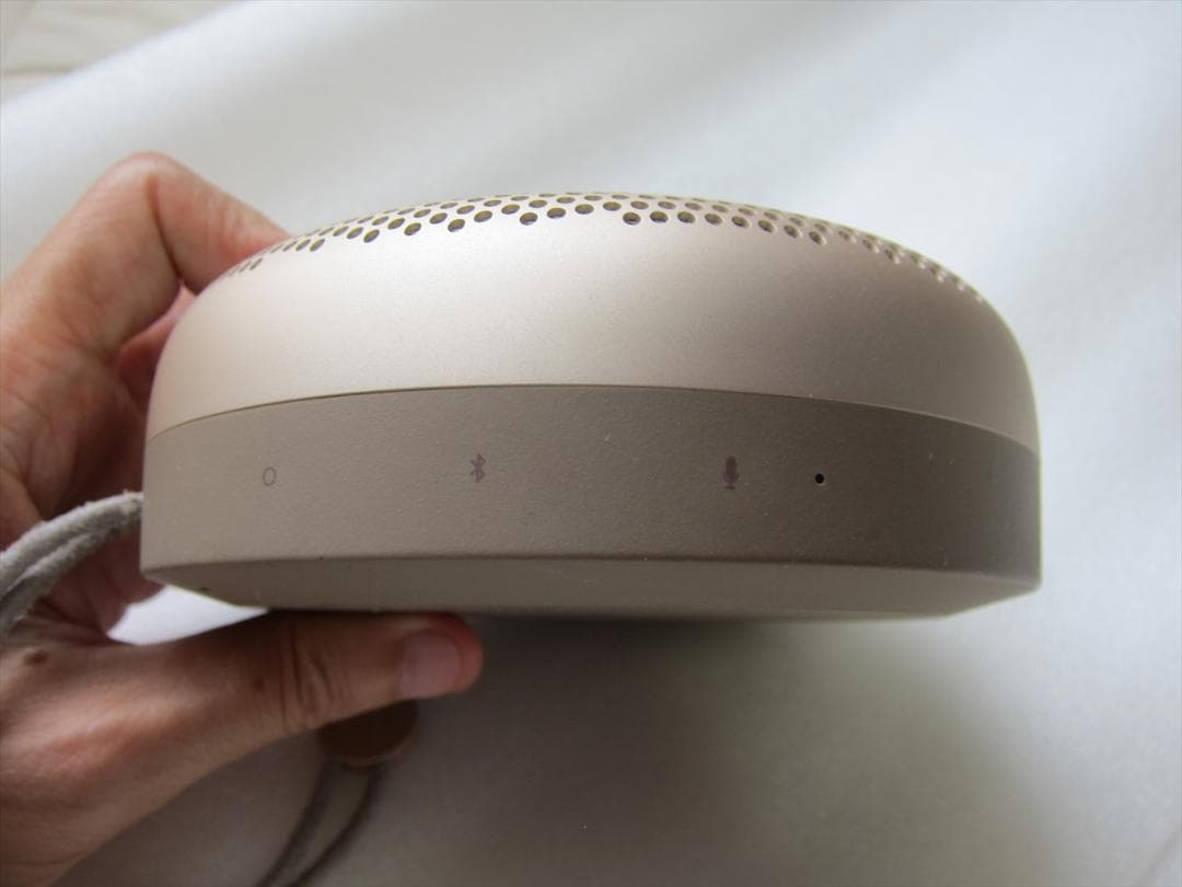Bang&Olufsen Beosound A1 ワイヤレススピーカーb&O