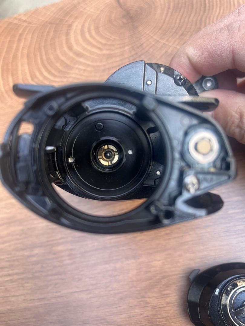 アブガルシア レボ ALC-BF7 右ハンドル (付属品あり)