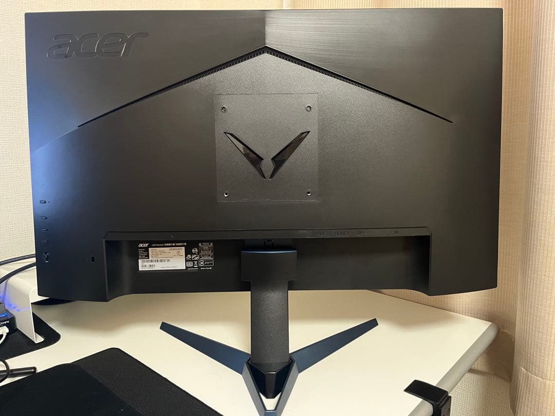 Acer Nitro 4K 160 Hz 27インチ ゲーミングモニター