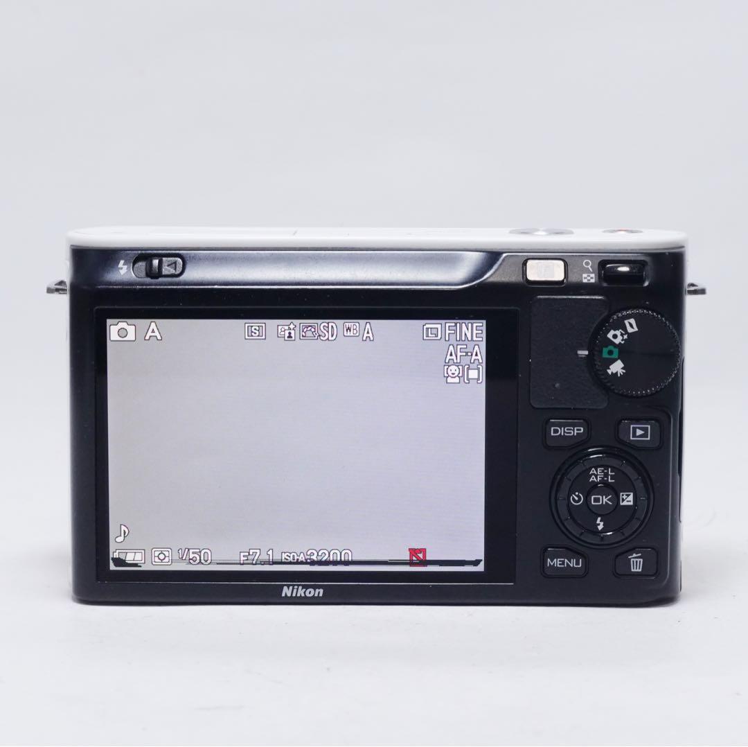 動作確認済 美品 Nikon 1 J1 10-30mm レンズセット ホワイト