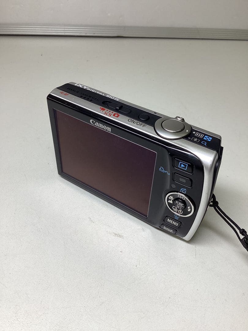 d*3様 Canon IXY Digital 910 IS