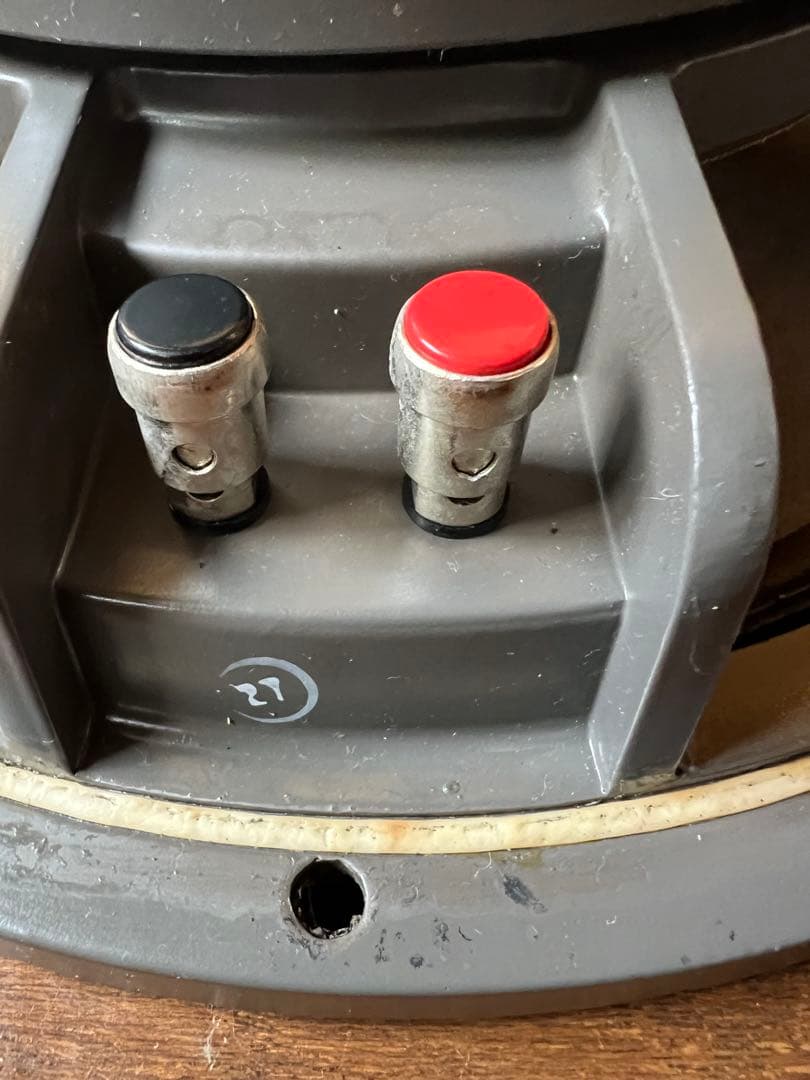 A*ト様 JBL 30センチウーハー　2213H 8Ω