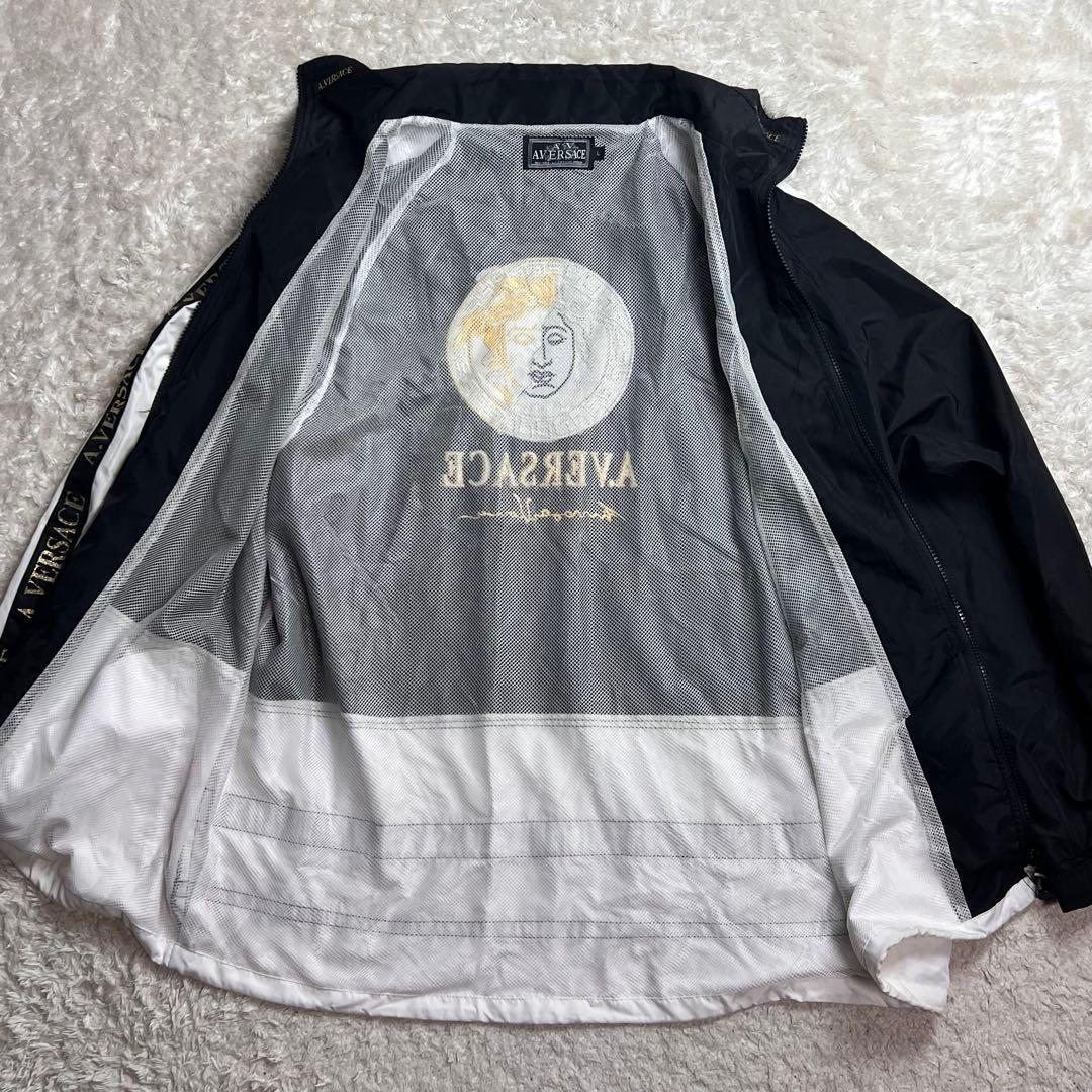 A.VERSACE ヴェルサーチナイロン セットアップ メデューサ 刺繍 上下L
