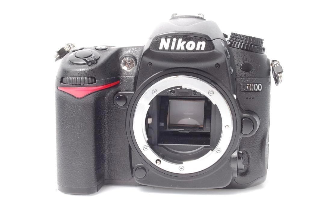 ✨高速連写✨Nikon D7000 ニコン✨ダブルレンズ✨かんたん操作の一眼レフ