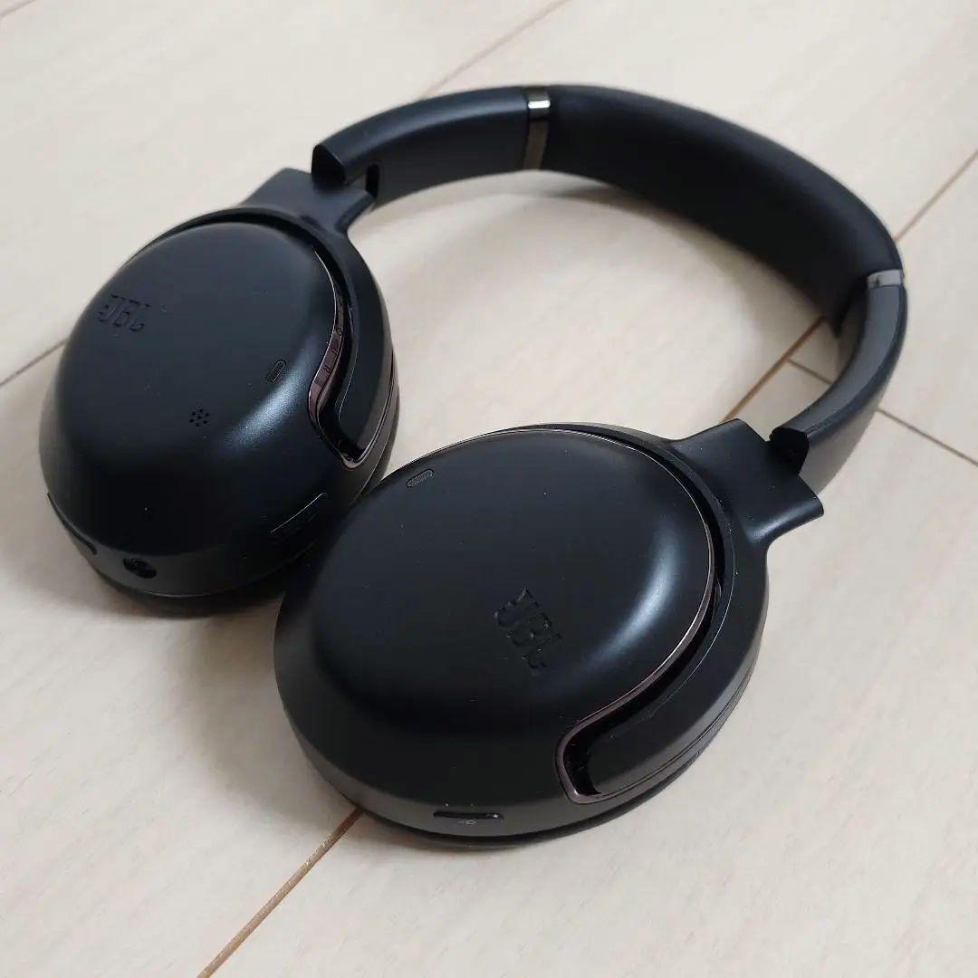 【美品】JBL TOUR ONE M2 ワイヤレス ヘッドホン　ブラック