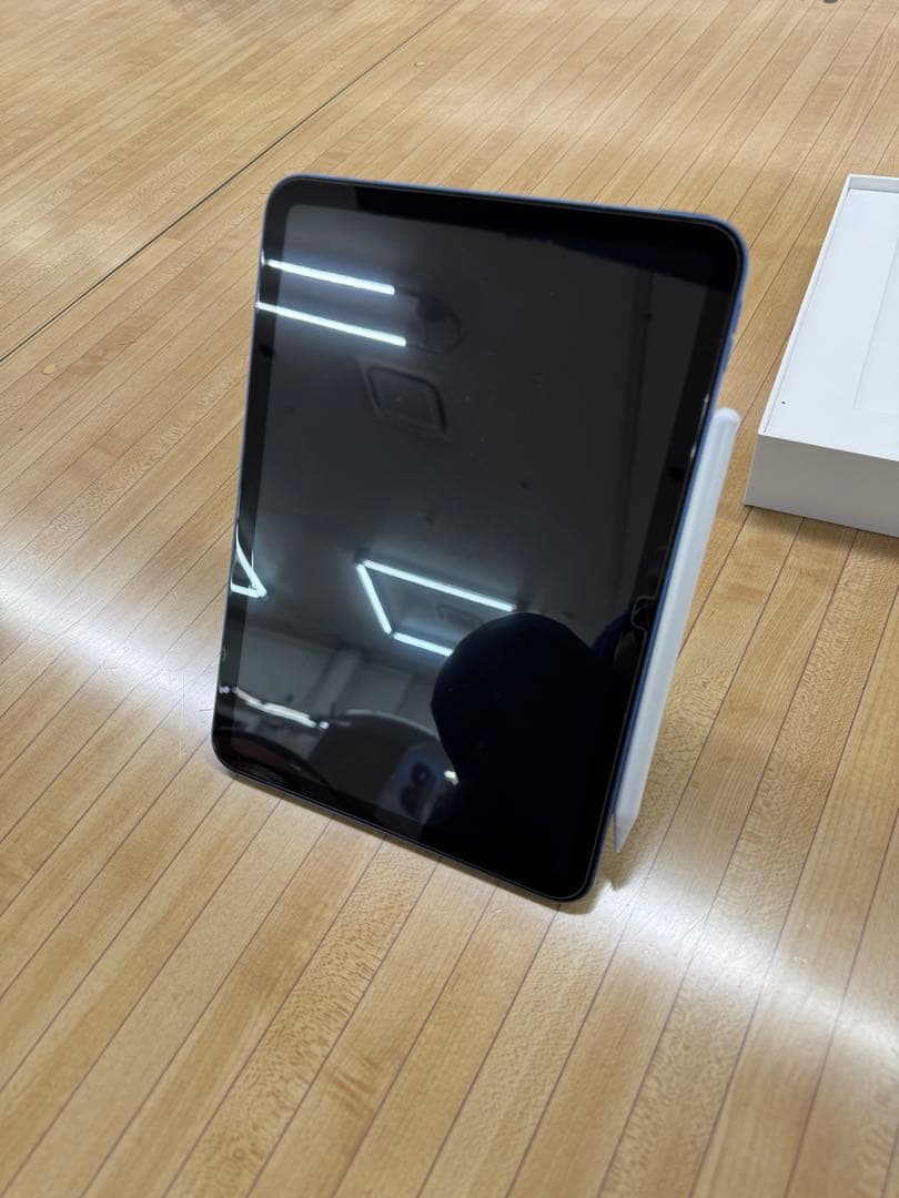 iPad第10世代 256GB ブルー おまけ多数　87%