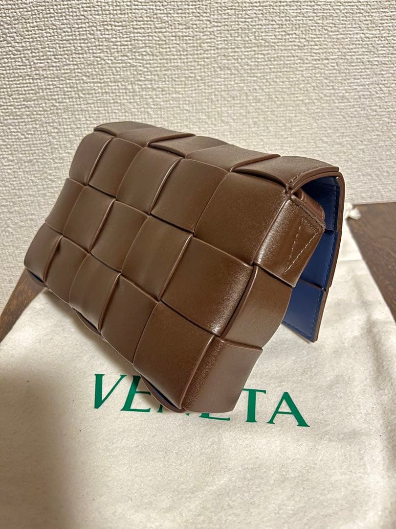 【希少】✨BOTTEGA VENETA ボッテガヴェネタ　スモールカセット