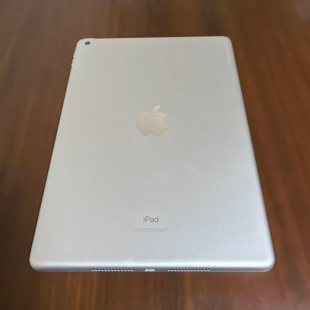 最終値下げ早い者勝ち⭐︎Apple iPad ⭐︎第9世代⭐︎シルバー ⭐︎64GB⭐︎