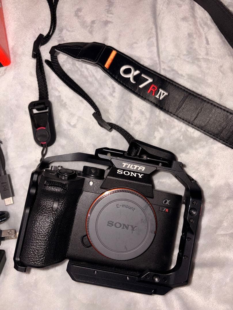 【美品】SONY α7R IV ILCE-7RM4 ボディ