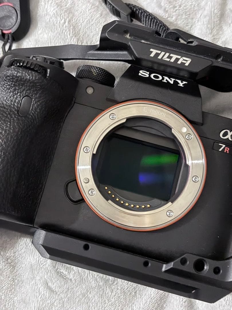 【美品】SONY α7R IV ILCE-7RM4 ボディ