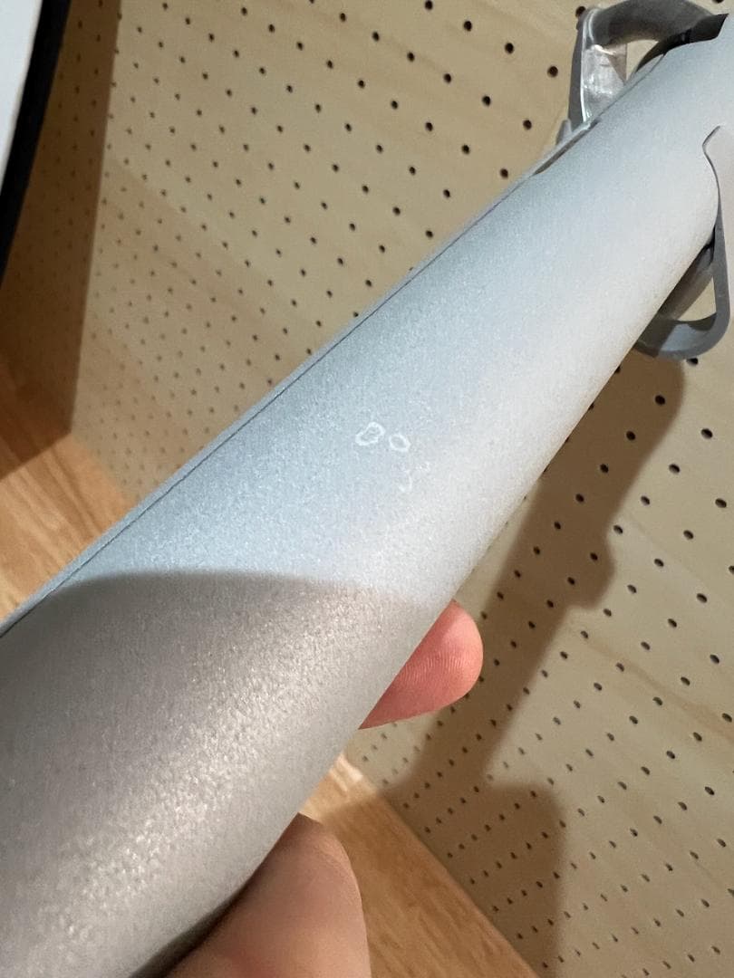 CBS FLO ハーマンミラー モニターアーム シルバー