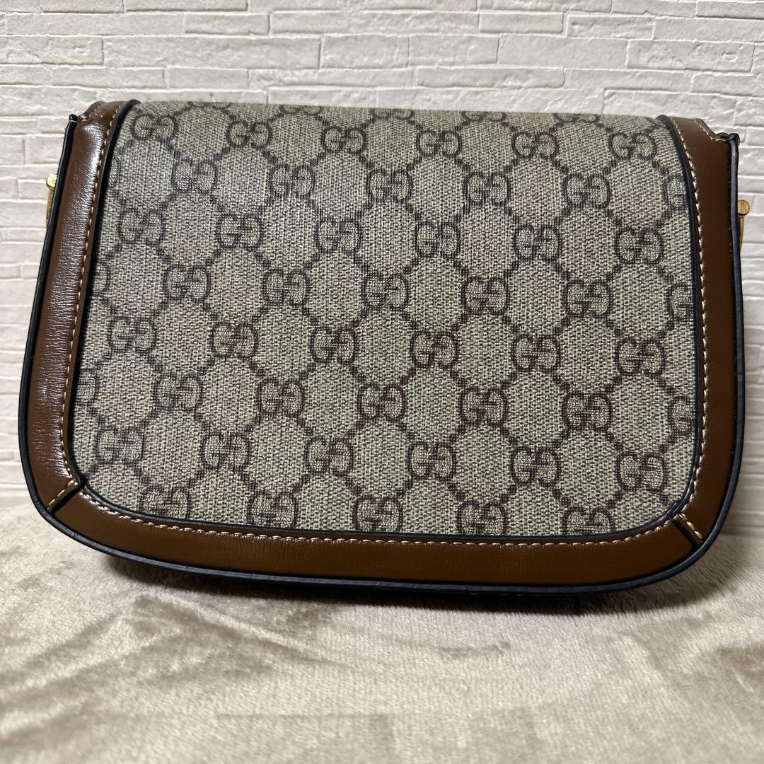 GUCCI GGキャンバス ショルダーバッグノベルティー