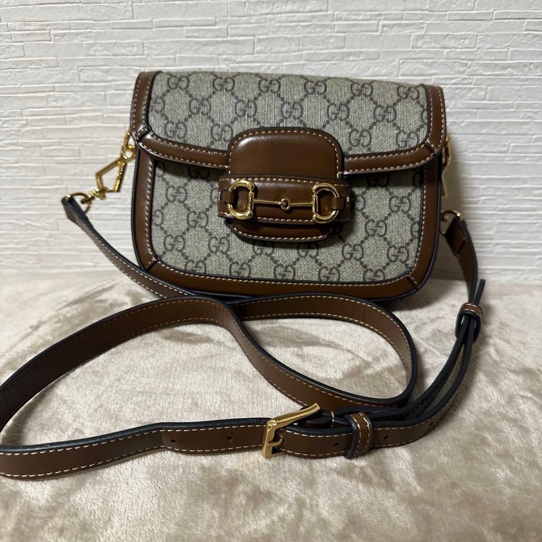 GUCCI GGキャンバス ショルダーバッグノベルティー