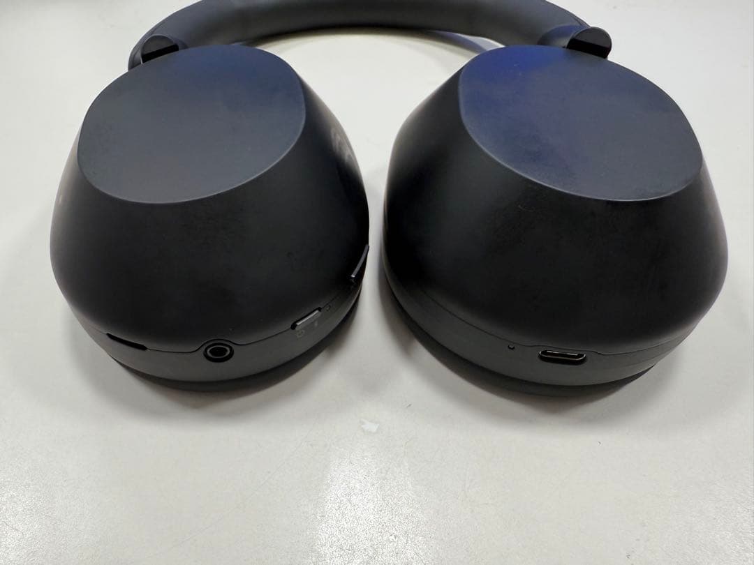 美品　Sony WH-1000XM5 ワイヤレスヘッドホン ブラック