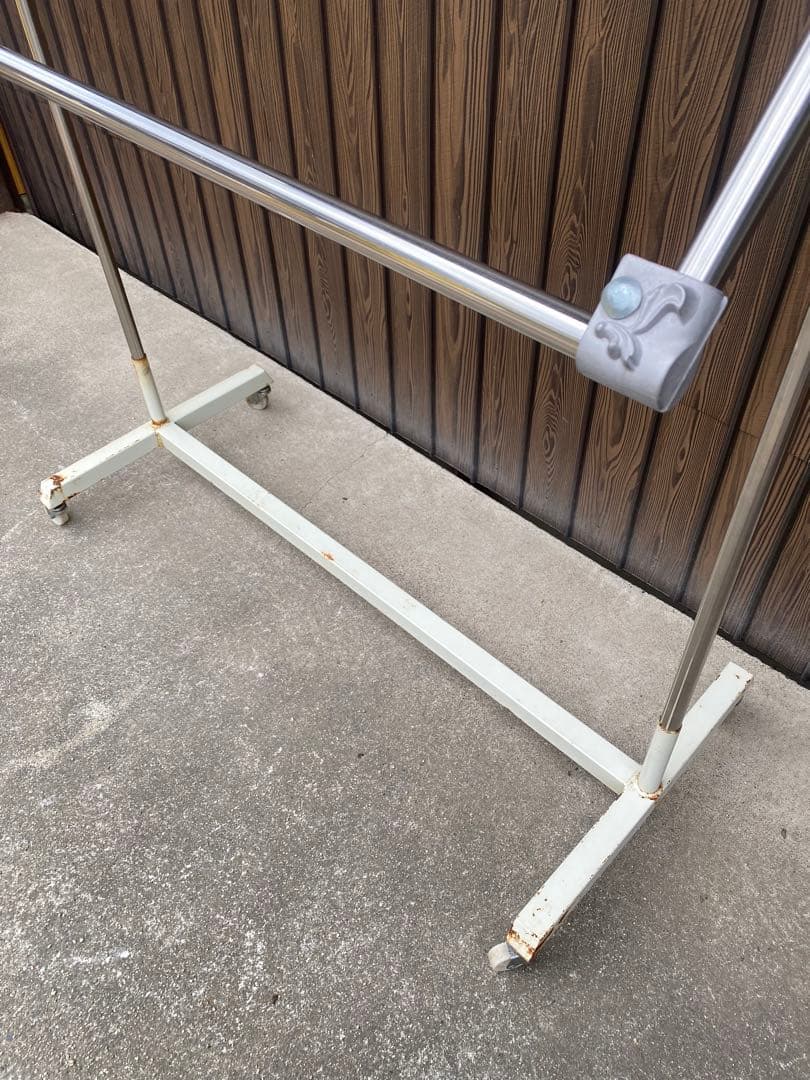 ハンガーラック　金属製　業務用　クリーニング　レトロ　ヴィンテージ　アンティーク