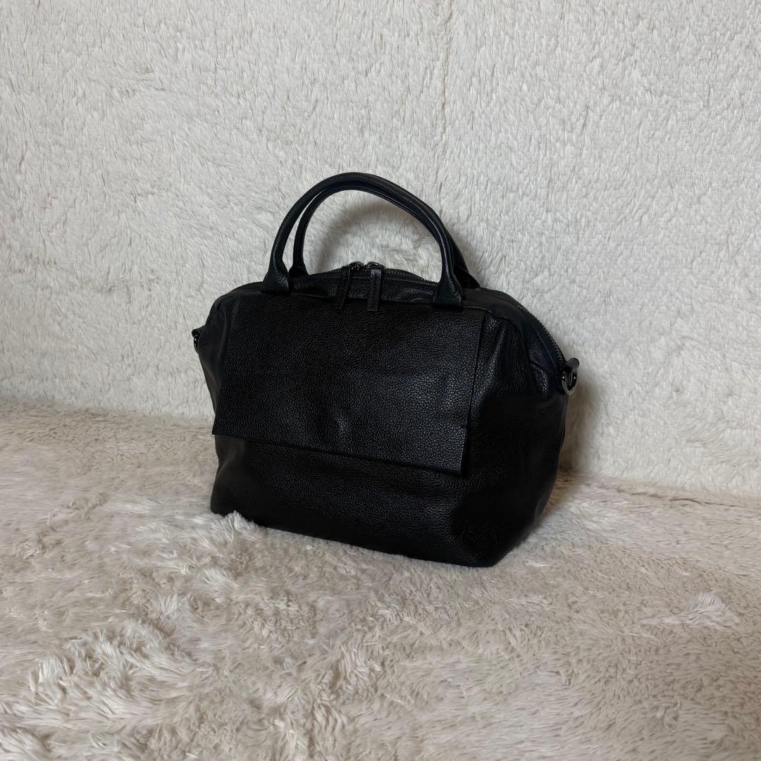 ほぼ未使用 ear PAPILLONNER レザーフラップ2WAYバッグ S 黒