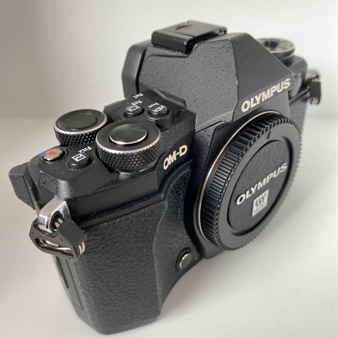 OLYMPUS OM-D　E-M5 Mark II　デジタル