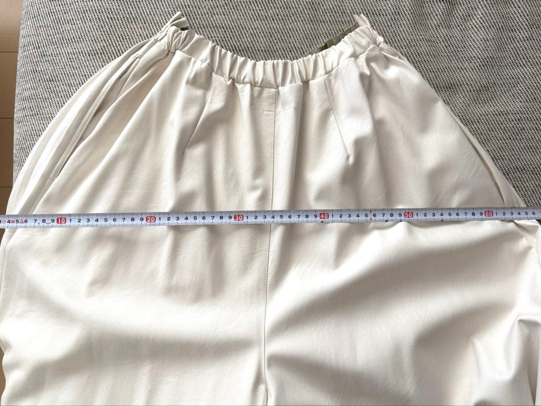 MM6 Maison Margiela プリーツパンツ レザー　メゾンマルジェラ