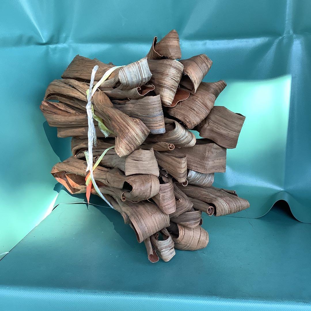 乾燥山ぶどう蔓2kgセット。　7-083