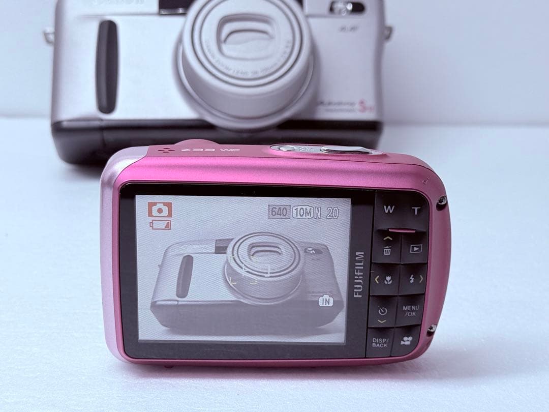 FUJIFILM FINEPIX Z33WPピンク 防水コンパクトデジカメ