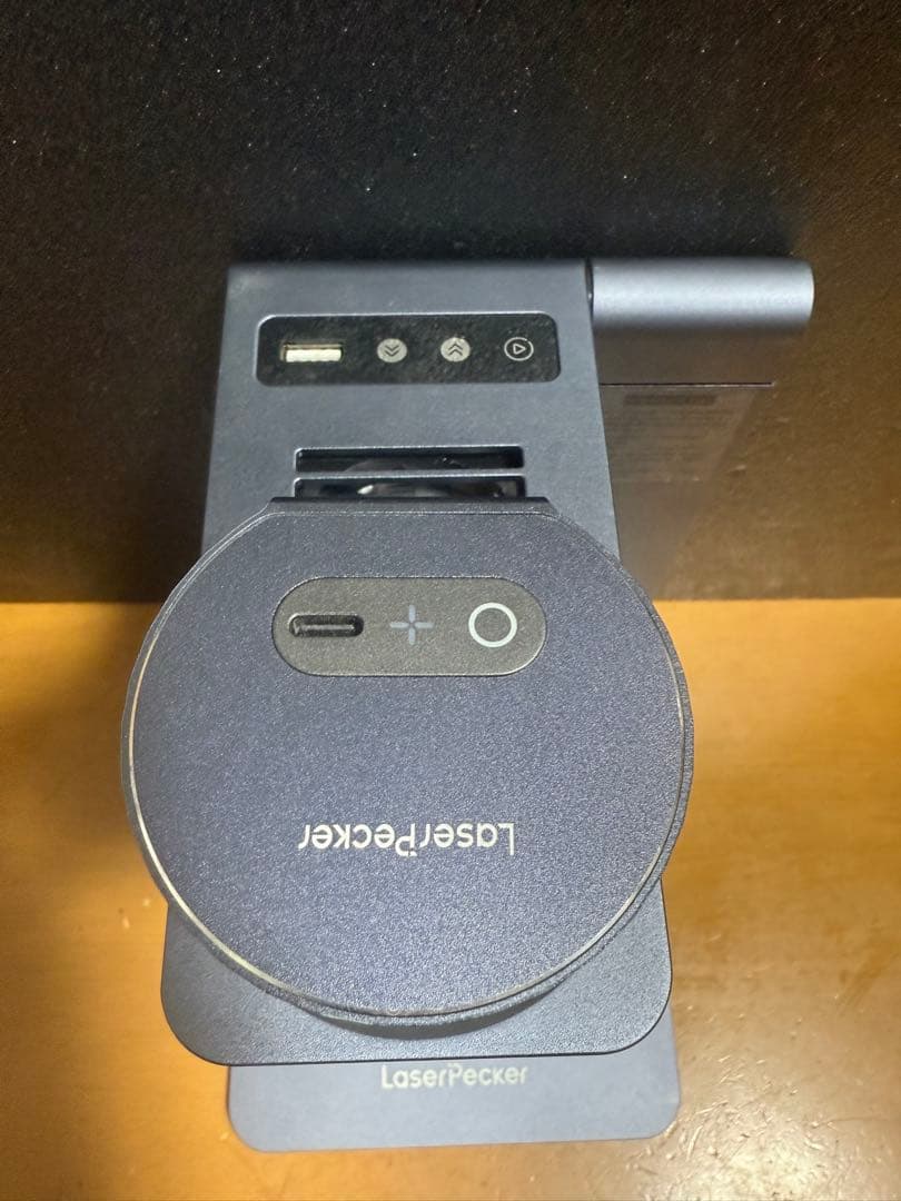 LaserPecker LP1 Pro レーザー刻印機 / 電動スタンド付き