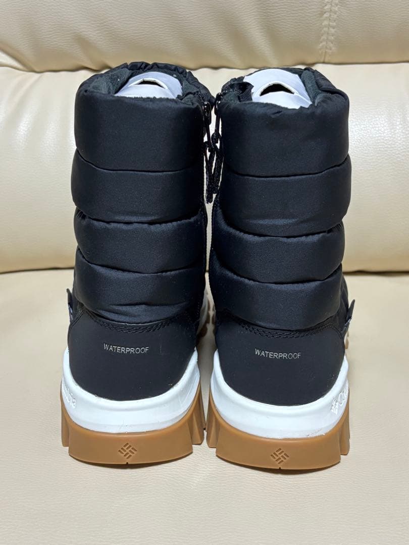 コロンビアスノーブーツ　25.0