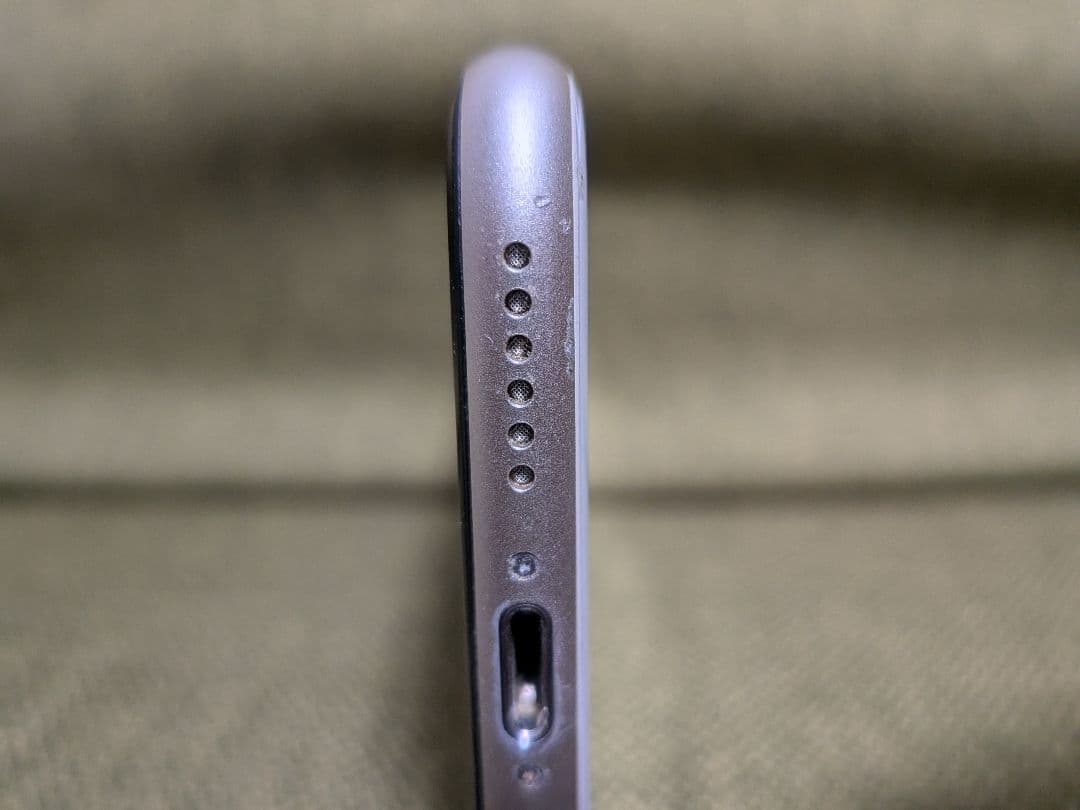 Apple iPhone SE 第3世代 64GB ホワイト