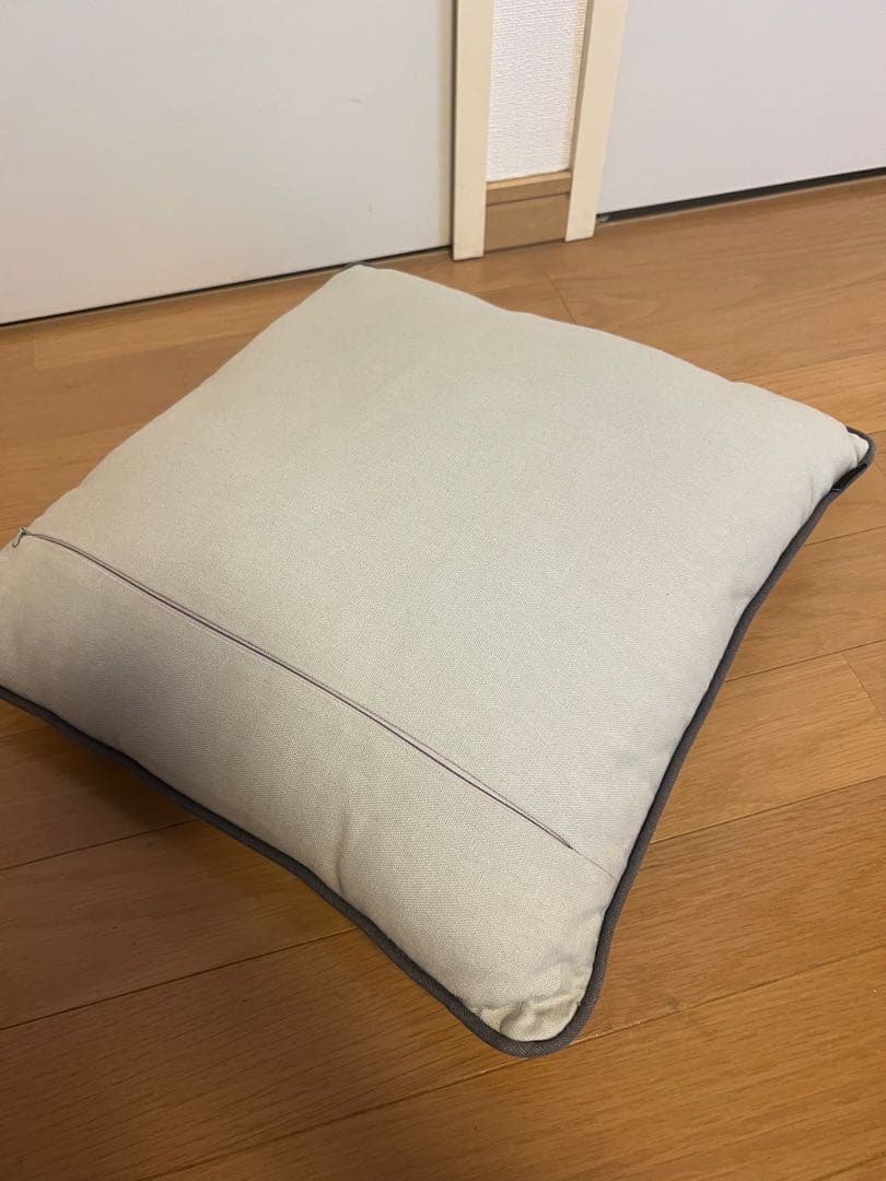 未使用 BoConcept ボーコンセプト クッション2点セット