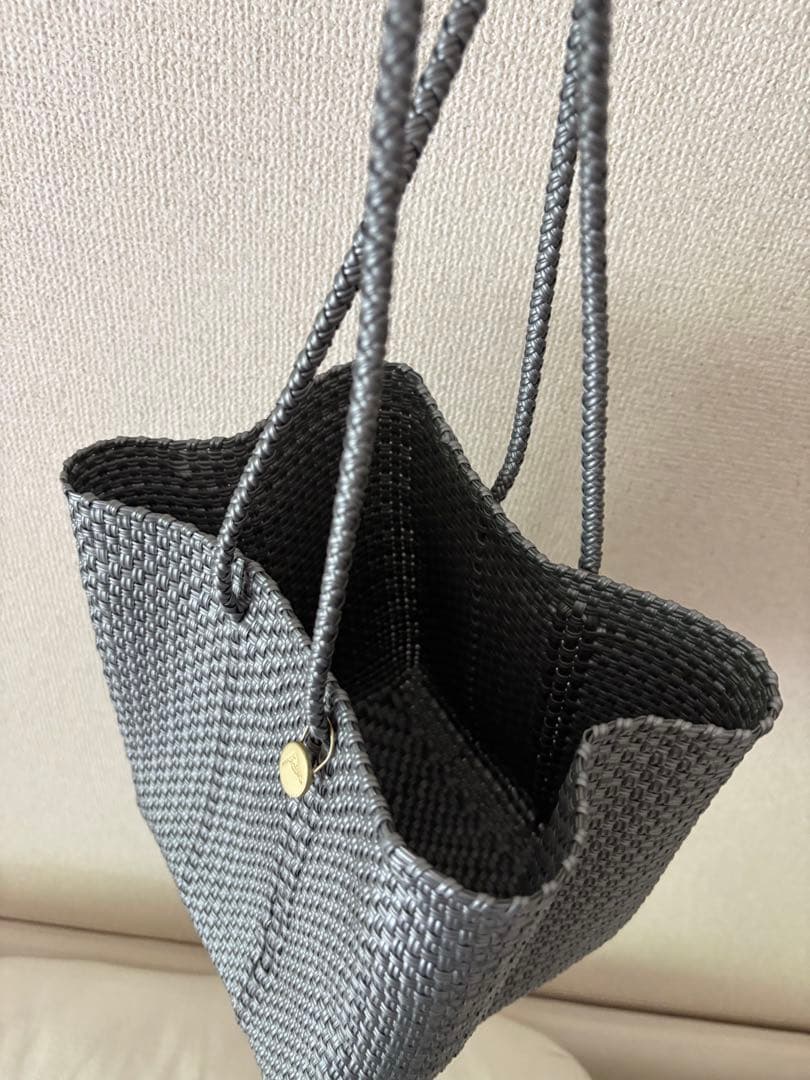 ⭐️レトラ　美品　メルカドバッグ 　ショルダータイプ　（シルバー）