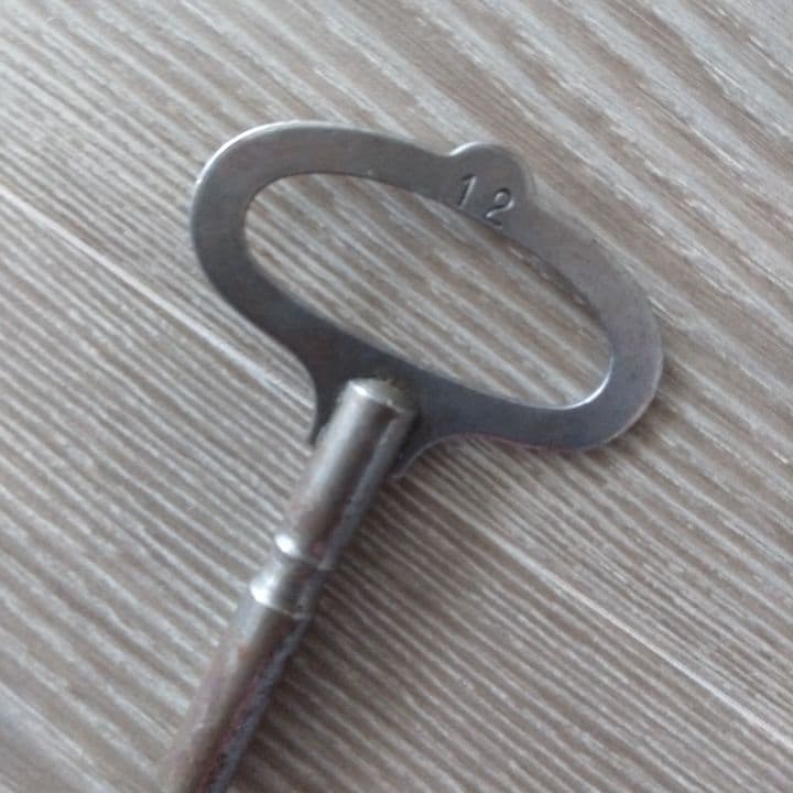 イギリスアンティーク1931年 アナログ時計 木製阪急「英国アンティーク展」購入