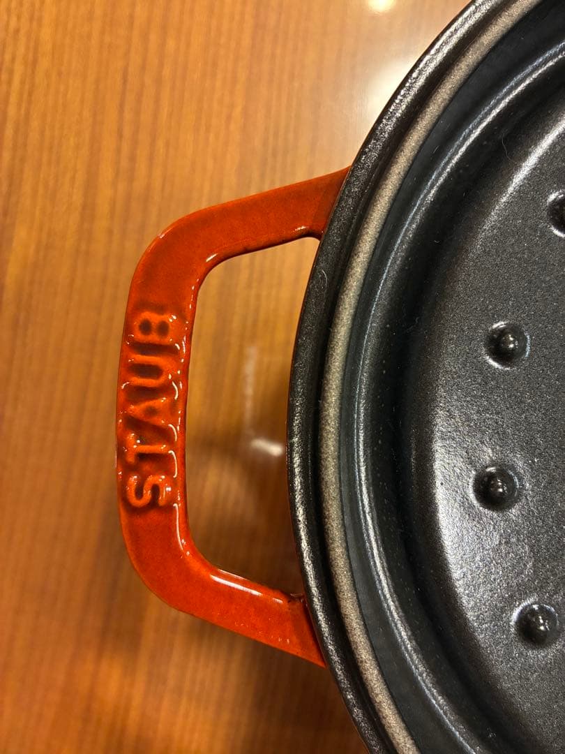 staubココット オーバル31㎝ ガーネット ルージュ レッド