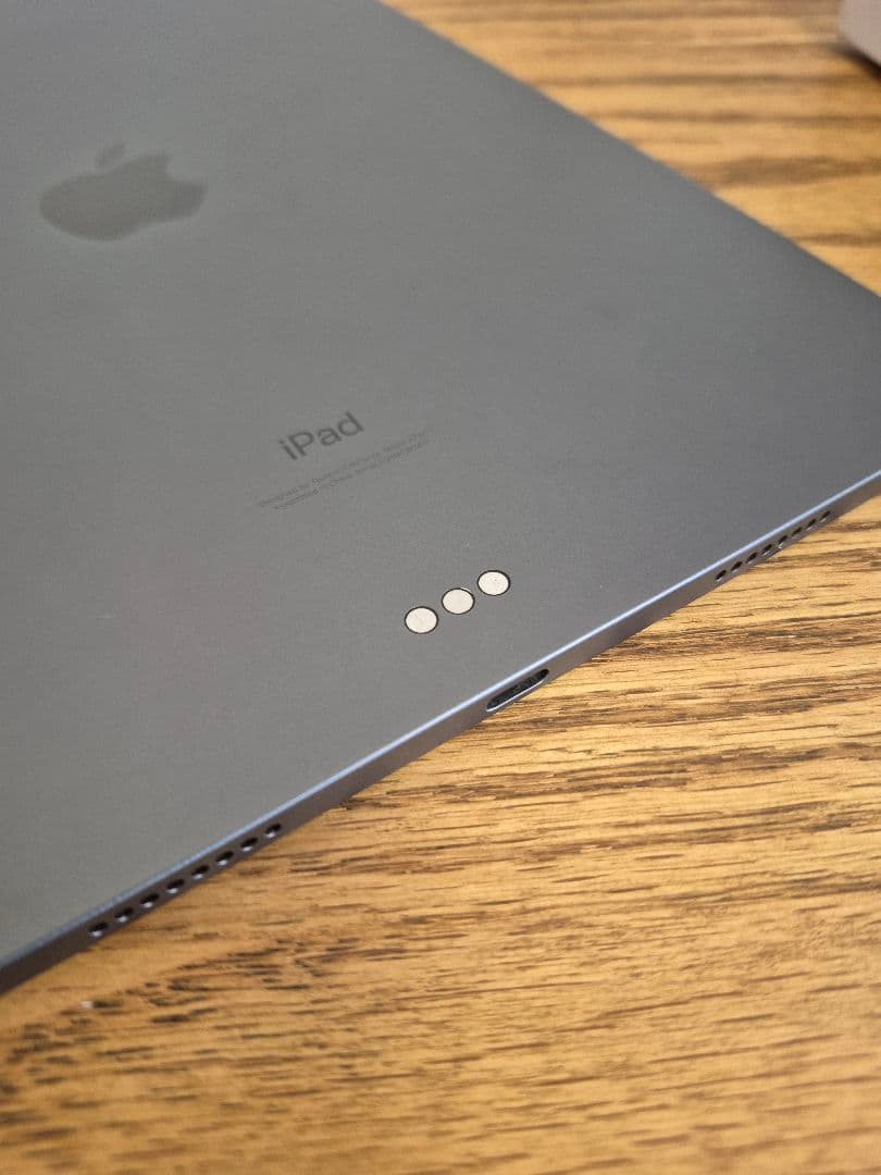 iPad Pro 11インチ (第3世代) 256GB MHQU3J/A