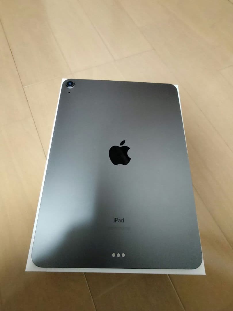 (美品)iPad Air (第4世代) 64GB Wi-Fi 本体 ケース付き