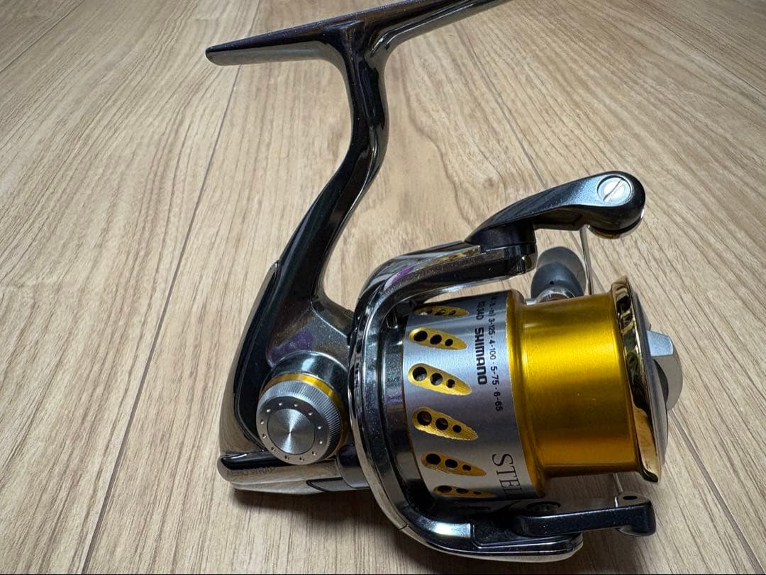 リール SHIMANO 07 STELLA 2000S