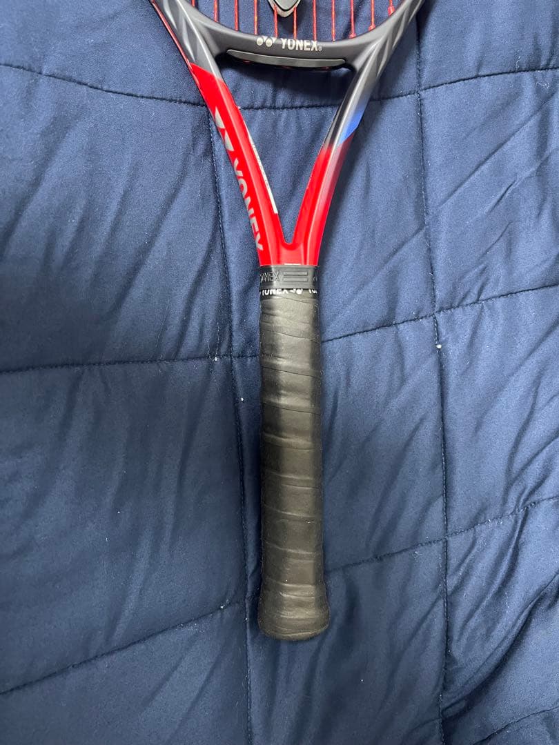 YONEX VCORE 100 テニスラケット G2 2023